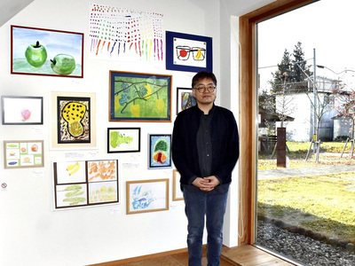 開催中の「きになる⇆ひょうげん」展では、豊かな感性から生み出された作品が並ぶ。応募数が増え続け、種類もさまざまなものが出てきてくれてうれしい