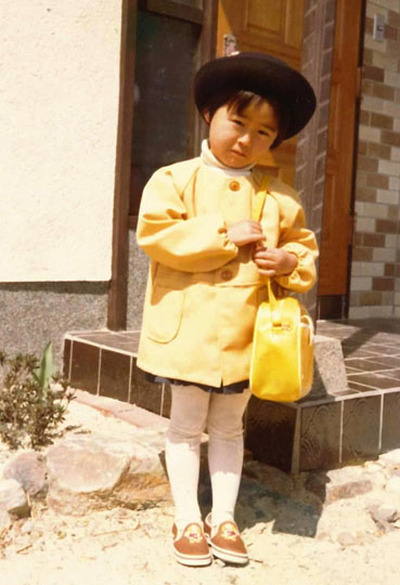 保育園時代の私。４歳でピアノを始め、習いにも行ったが、楽譜を読むのが嫌だったので、先生の手の動きを見たり、耳で聴いたりして曲を覚えた