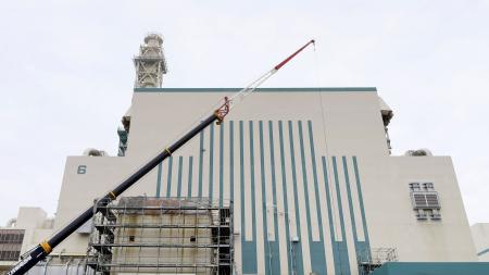 　新潟県の東京電力柏崎刈羽原発６号機＝５月