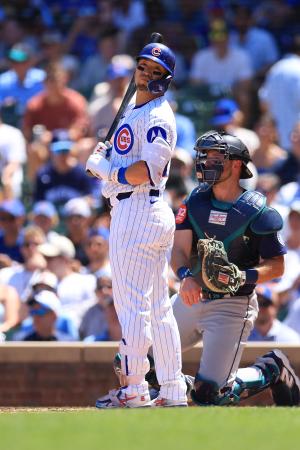 　マリナーズ戦の八回、三振に終わったカブスの鈴木誠也＝２１日、シカゴ（ゲッティ＝共同）