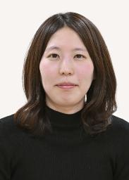 　福間香奈女流王位
