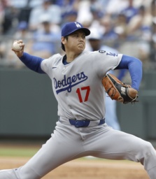 　ロイヤルズ戦に先発登板したドジャース・大谷＝カンザスシティー（共同）