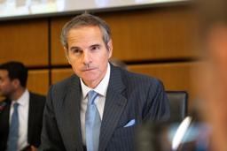 　ＩＡＥＡの特別理事会に出席するグロッシ事務局長＝２３日、ウィーン（ロイター＝共同）