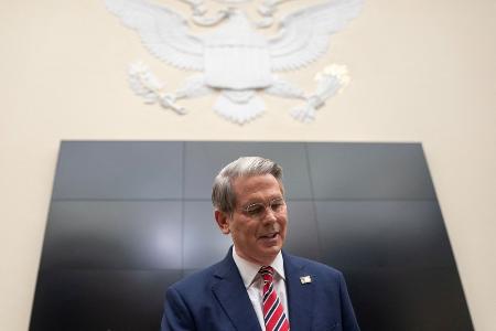 米連邦議会で話すベセント財務長官=5月、ワシントン(ロイター=共同)