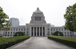 　国会議事堂＝２０２５年７月撮影