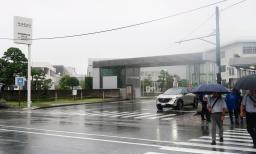 　日産自動車の追浜工場。２０２７年度末の車両生産終了が決まった＝１５日午後、神奈川県横須賀市