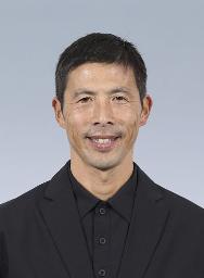 　四方田修平監督
