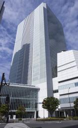 横浜市役所=横浜市中区