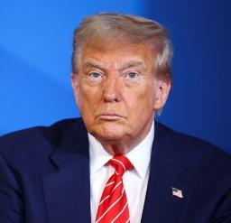トランプ大統領=6月(ロイター=共同)