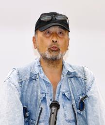 福井市で開かれた集会に出席した前川彰司さん=21日午後