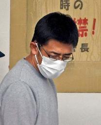 　逮捕された小西悠太郎容疑者＝１日午前、警視庁大井署