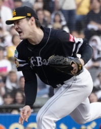 　ロッテ戦に先発し、６回１失点で１４勝目を挙げたソフトバンク・有原＝ＺＯＺＯマリン