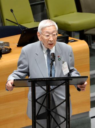 　「核なき世界」を目指す高官級会合で発言する田中聡司さん＝２６日、米ニューヨークの国連本部（共同）