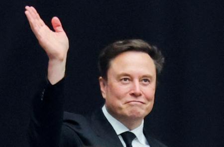 米テスラのイーロン・マスクCEO=9月、米アリゾナ州(ロイター=共同)